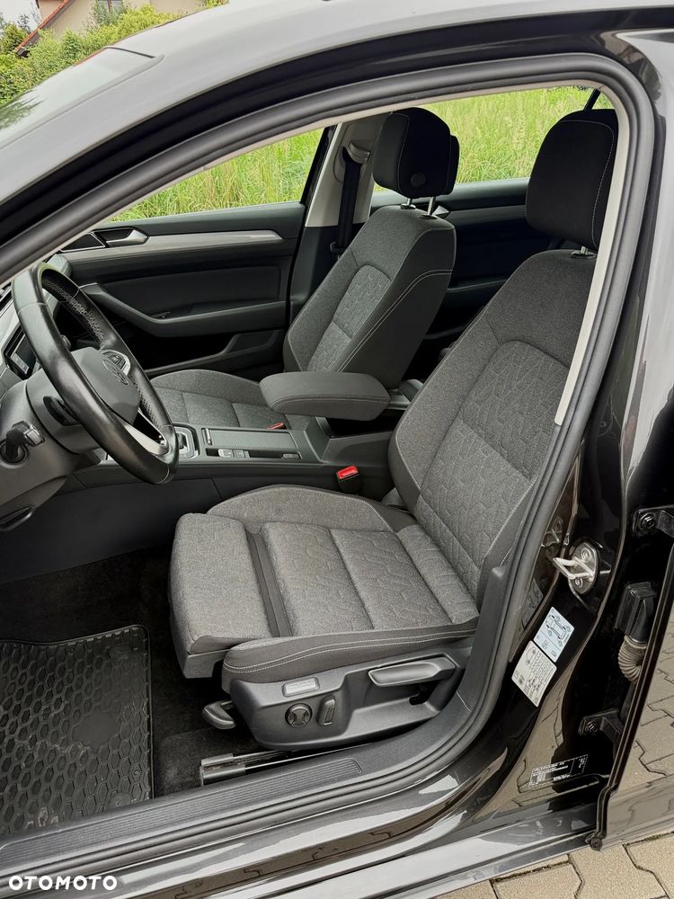 Volkswagen Passat 1.5 TSI EVO Business DSG - 10