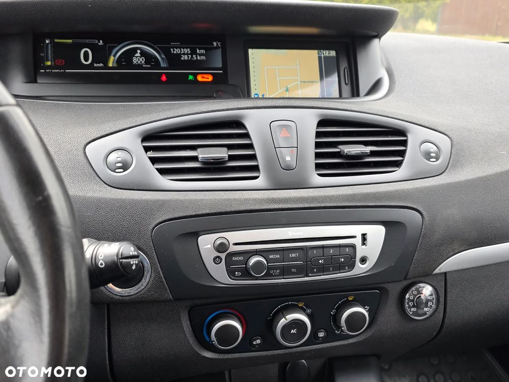 Renault Scenic dCi 110 LIMITED - 11