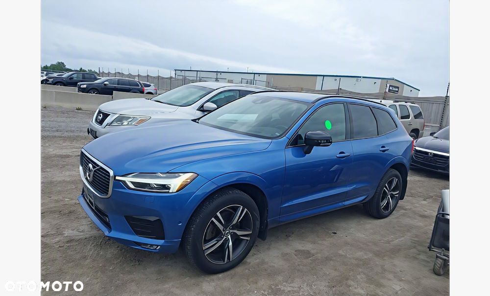 Volvo XC 60 - 4