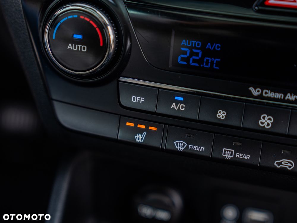 Hyundai Tucson blue 1.7 CRDi 2WD Trend - 37