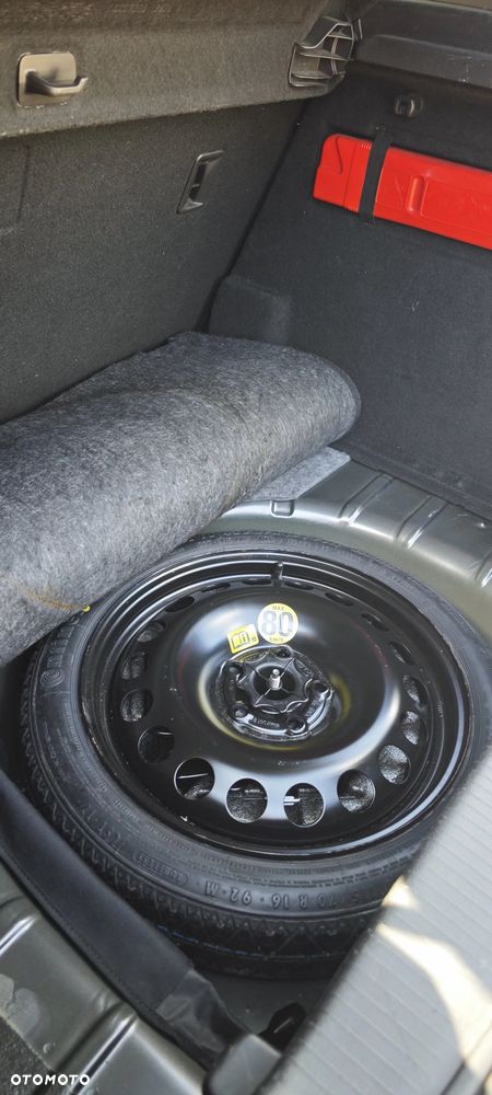 Opel Astra 1.6 Enjoy - 17