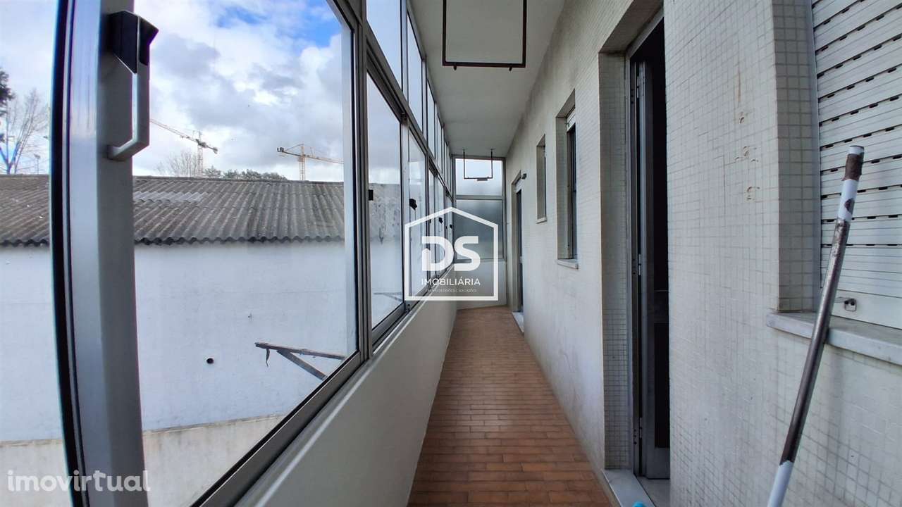 Apartamento T3 em Rio Tinto com Garagem Box - Grande imagem: 3/31