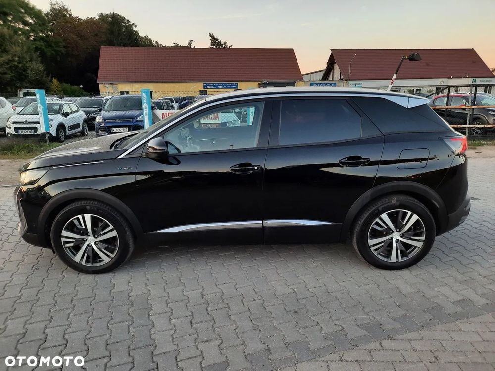 Peugeot 3008 1.6 PureTech HYbrid Allure S&S EAT8 - 11