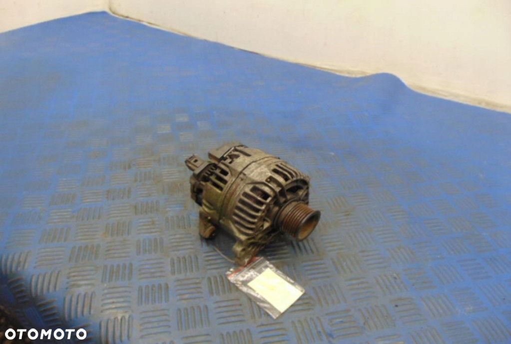 VOLKSWAGEN POLO IV 1.4MPI ALTERNATOR - 1