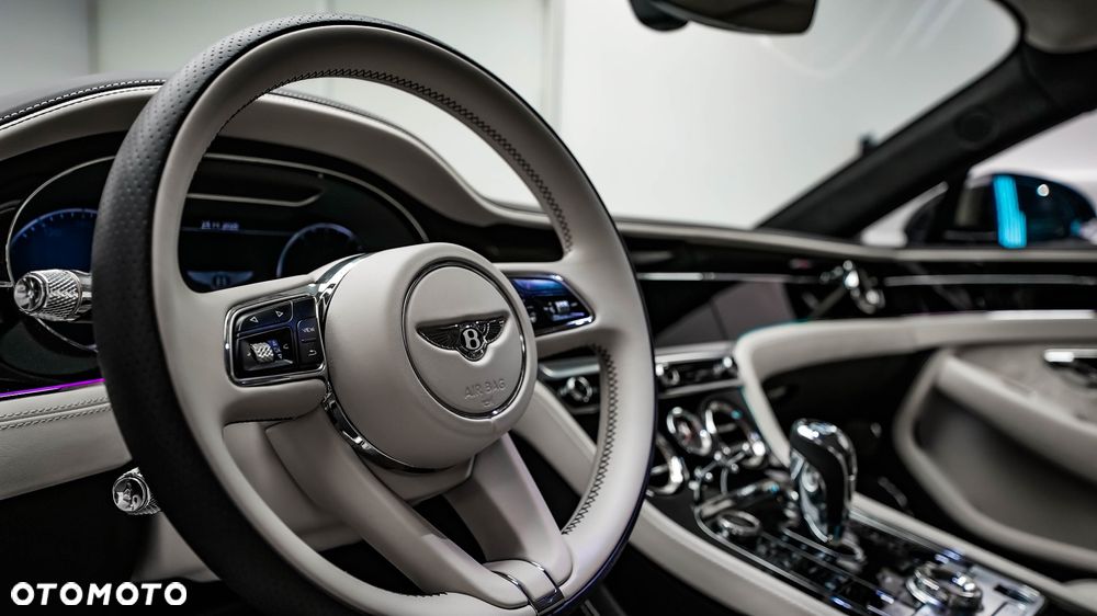 Bentley Continental GT - 6
