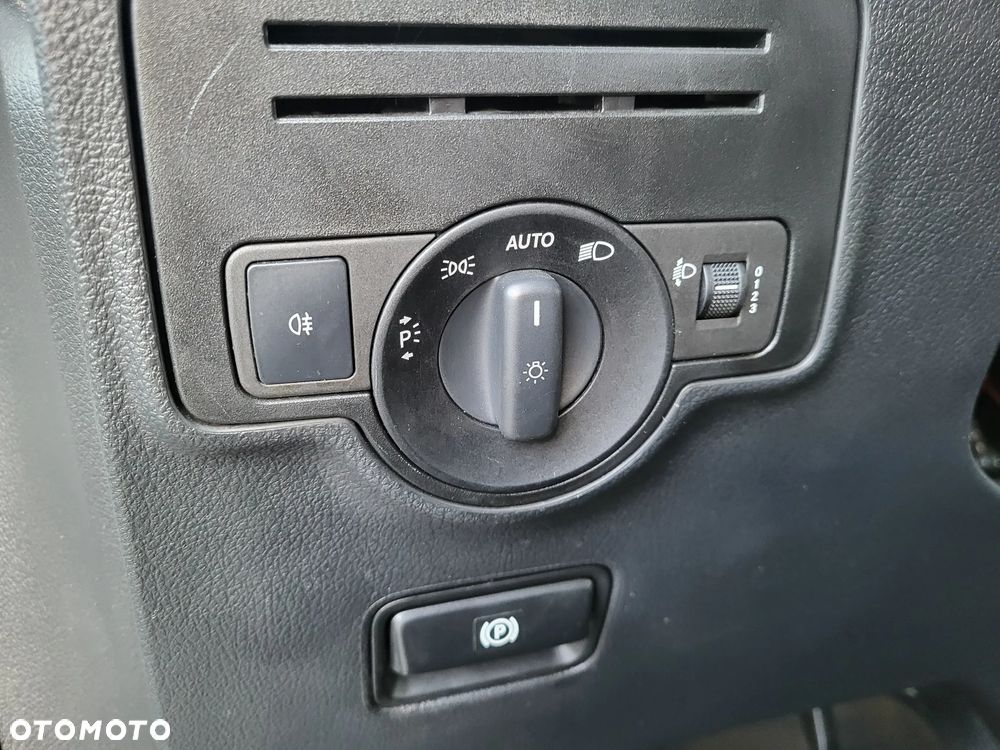 Mercedes-Benz Vito - 19