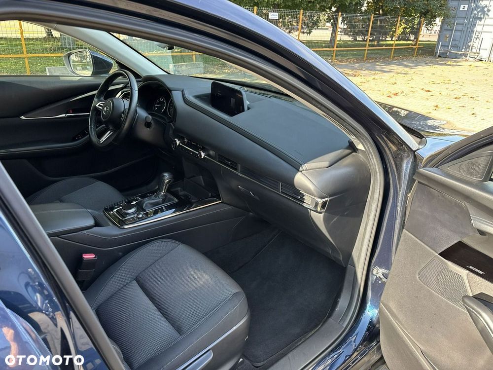 Mazda CX-30 2.0 mHEV Hikari 2WD - 16