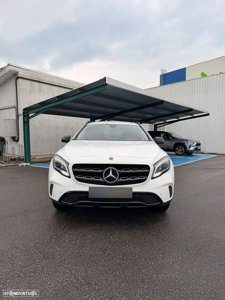 Mercedes-Benz GLA 180 - 5