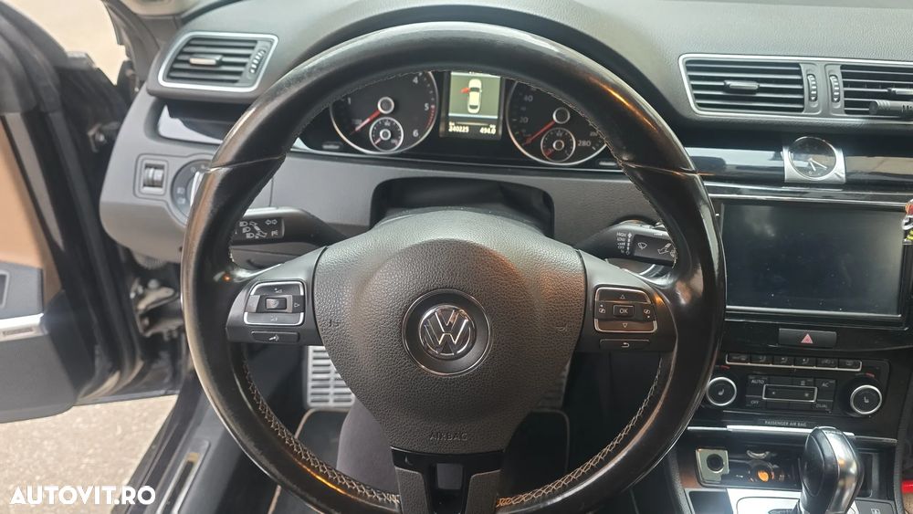 Volkswagen Passat 2.0 TDI 4Motion DSG BlueMotion Tech Exclusive - 6
