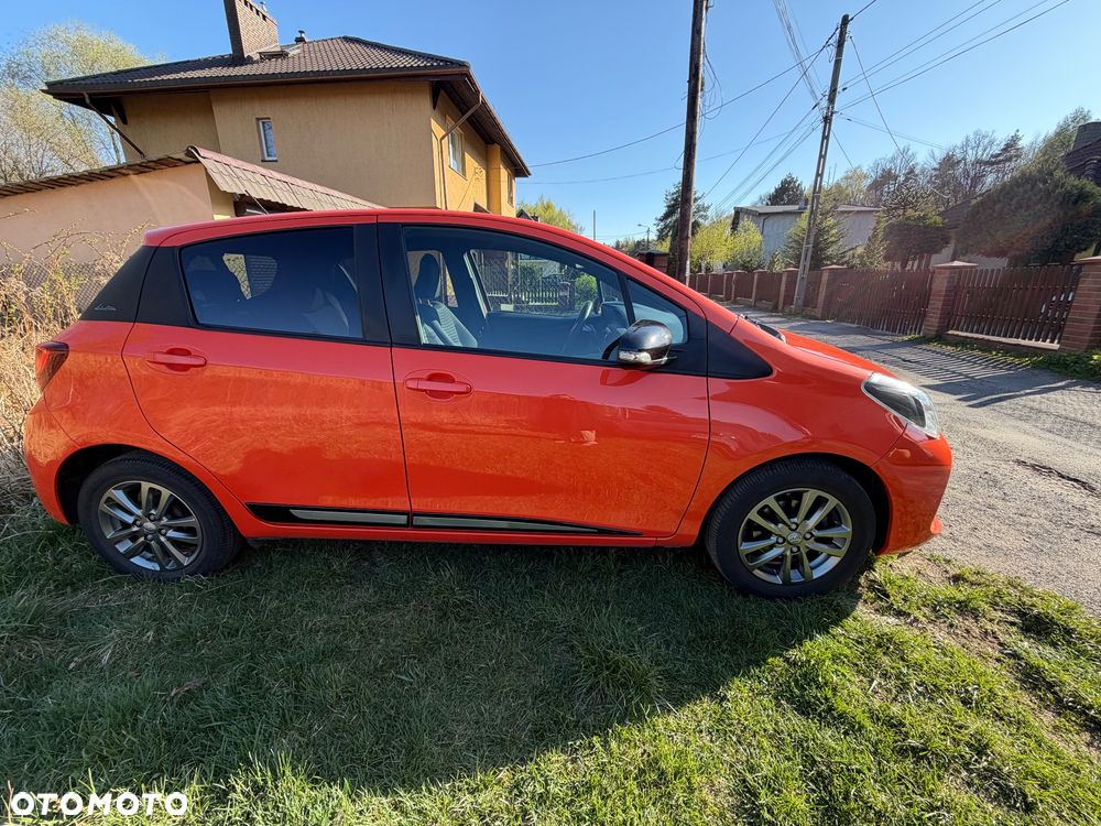 Toyota Yaris 1.33 Selection Passion - 3