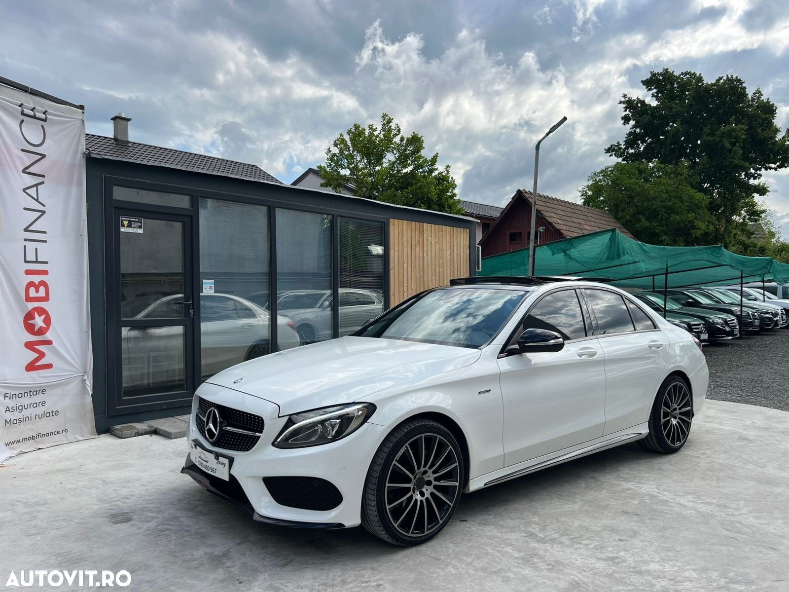 Mercedes-Benz C - 28
