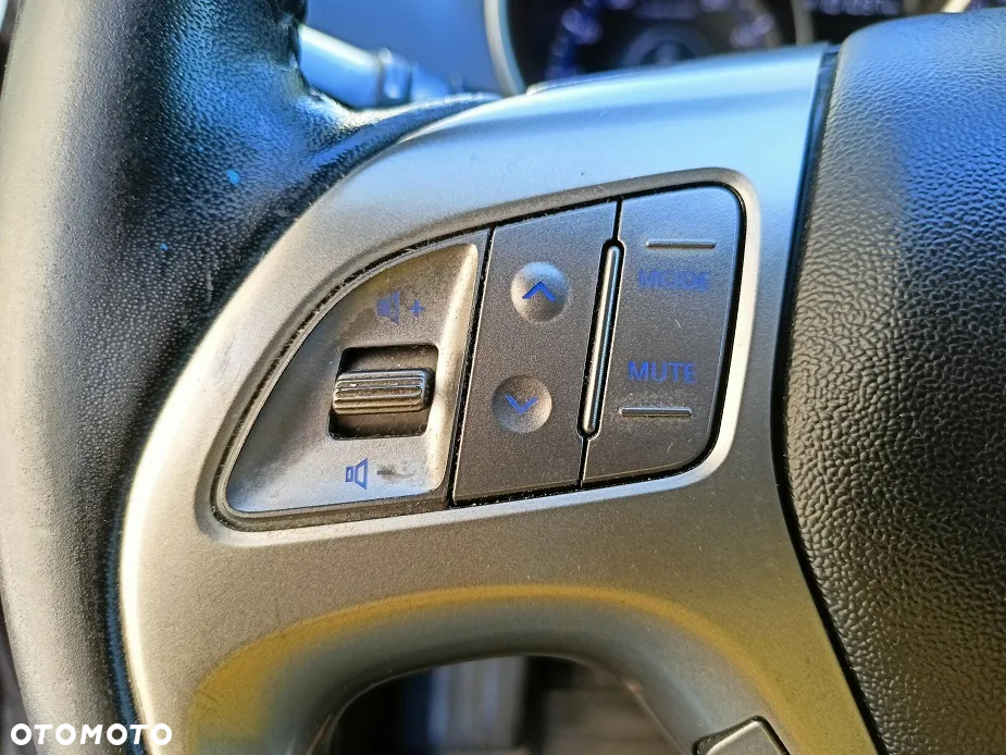 Hyundai ix35 - 14