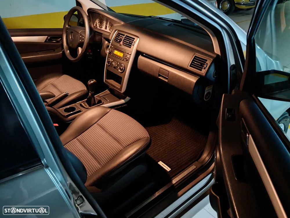 Mercedes-Benz B 150 - 50