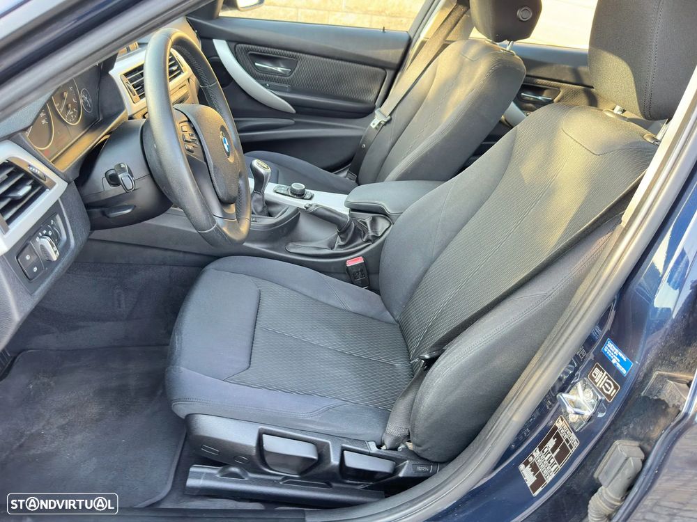 BMW 320 d EfficientDynamics Line Modern - 10