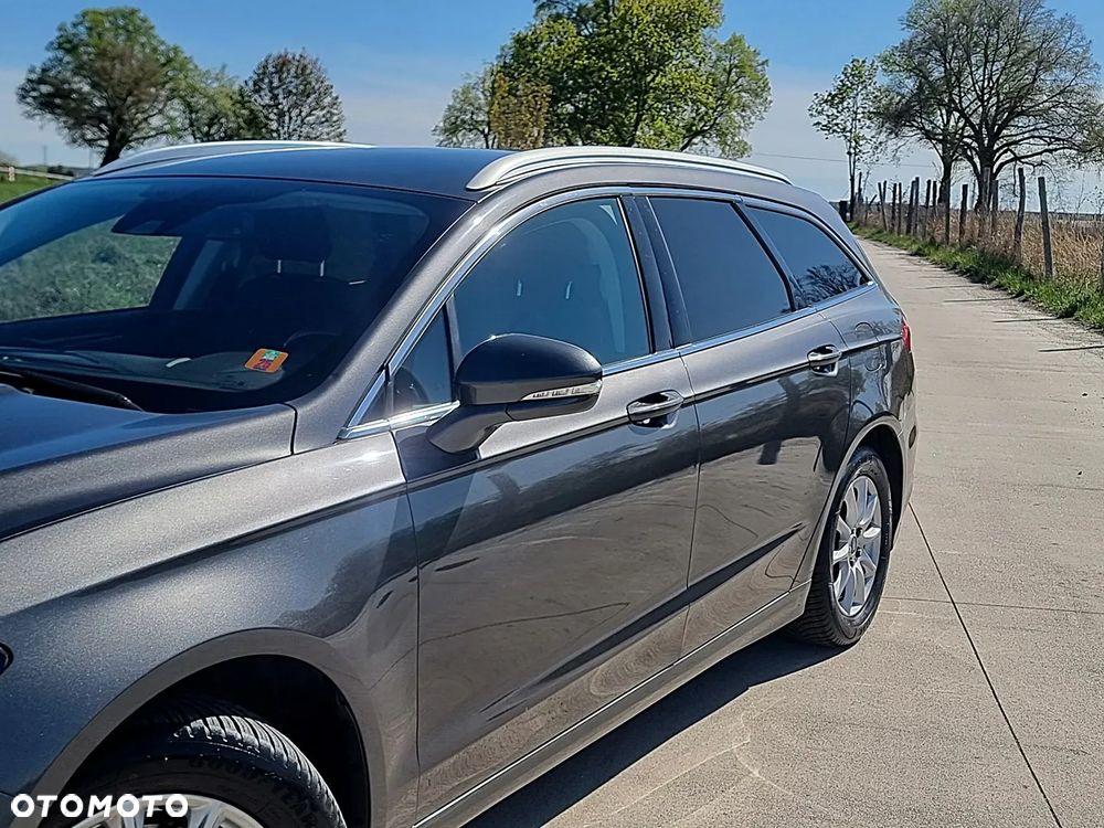 Ford Mondeo - 14