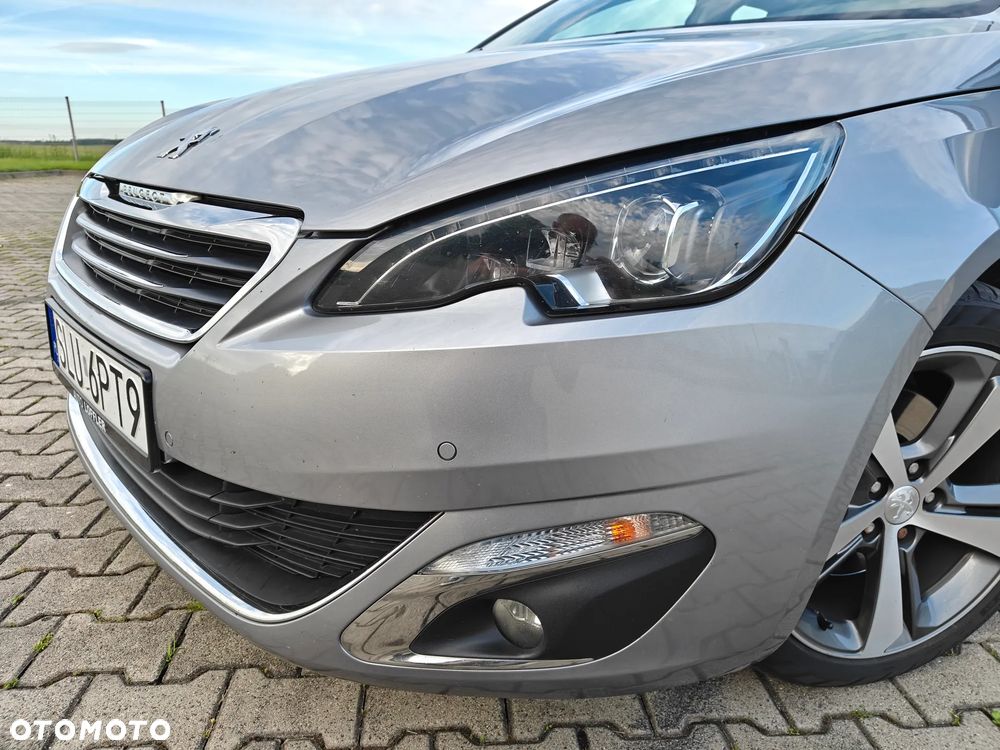 Peugeot 308 2.0 Blue HDi Allure S&S - 15