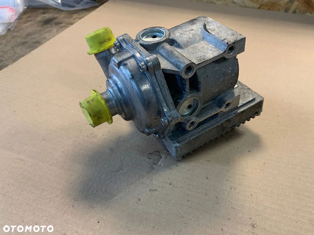 POMPA EMP BEZSZCZOTKOWA ELEKTRYCZNA POMPA WODNA WP29-24V-CD-A E 07302391 - 1
