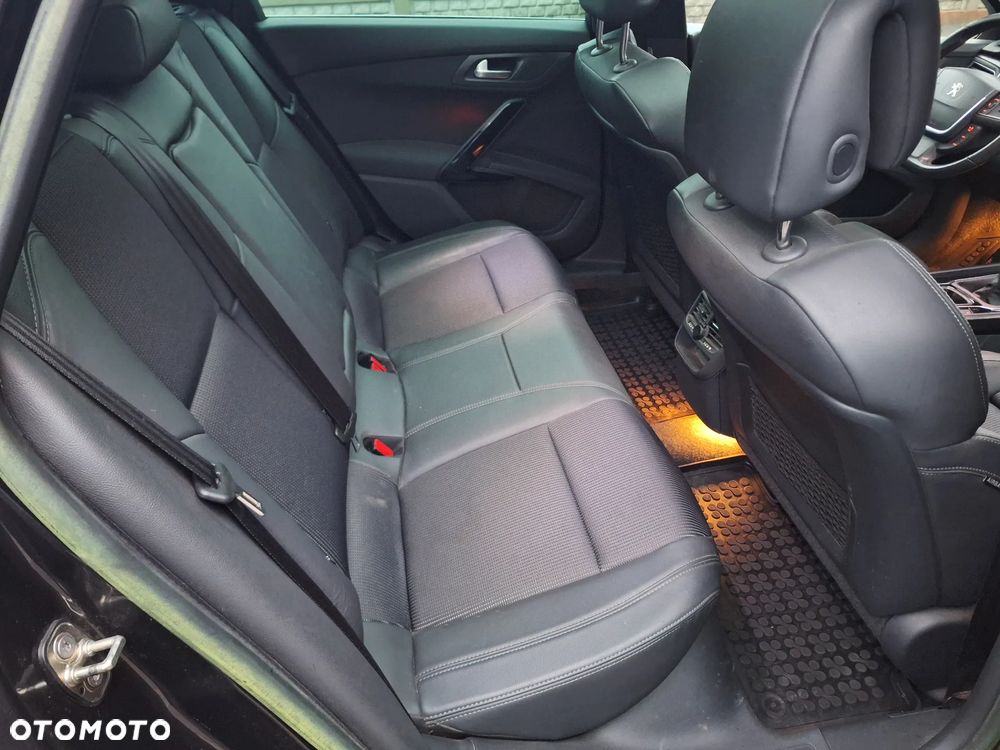Peugeot 508 HDi 160 Allure - 28