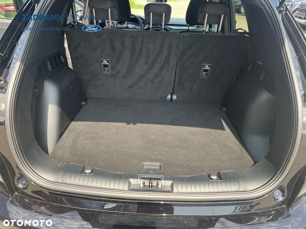 Ford Kuga - 16