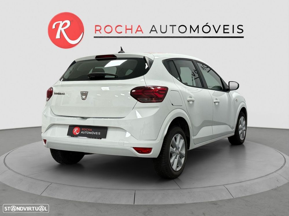 Dacia Sandero - 4