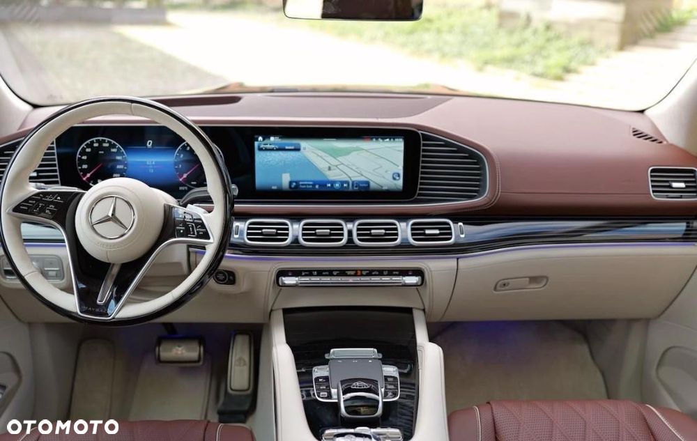 Mercedes-Benz Maybach GLS - 13