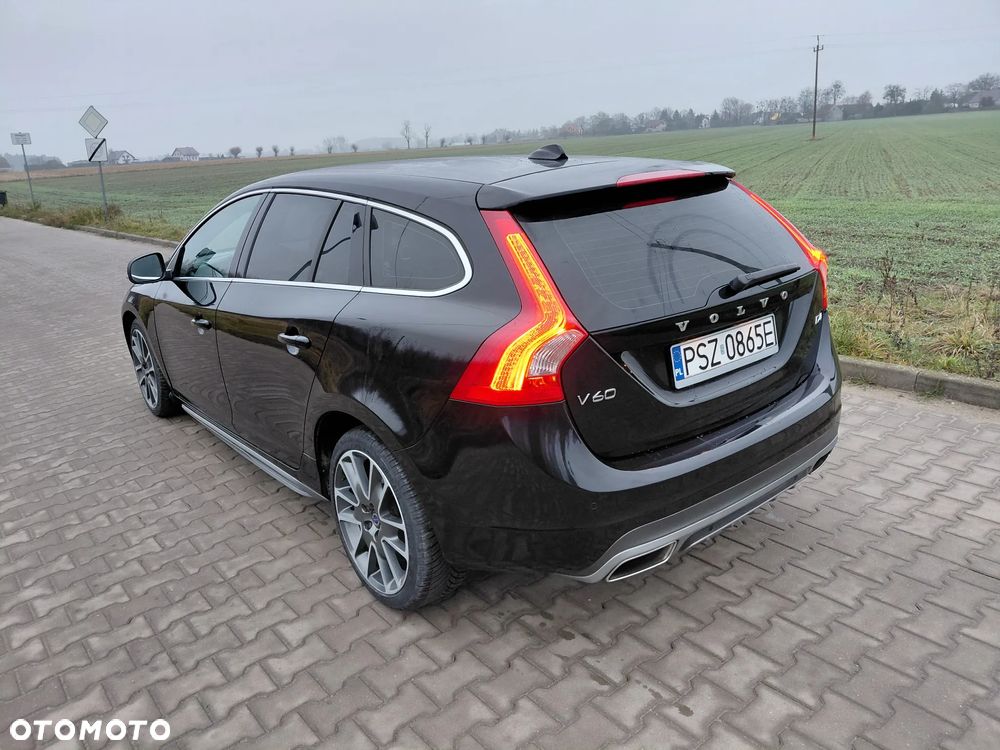 Volvo V60 D4 Geartronic Summum - 4