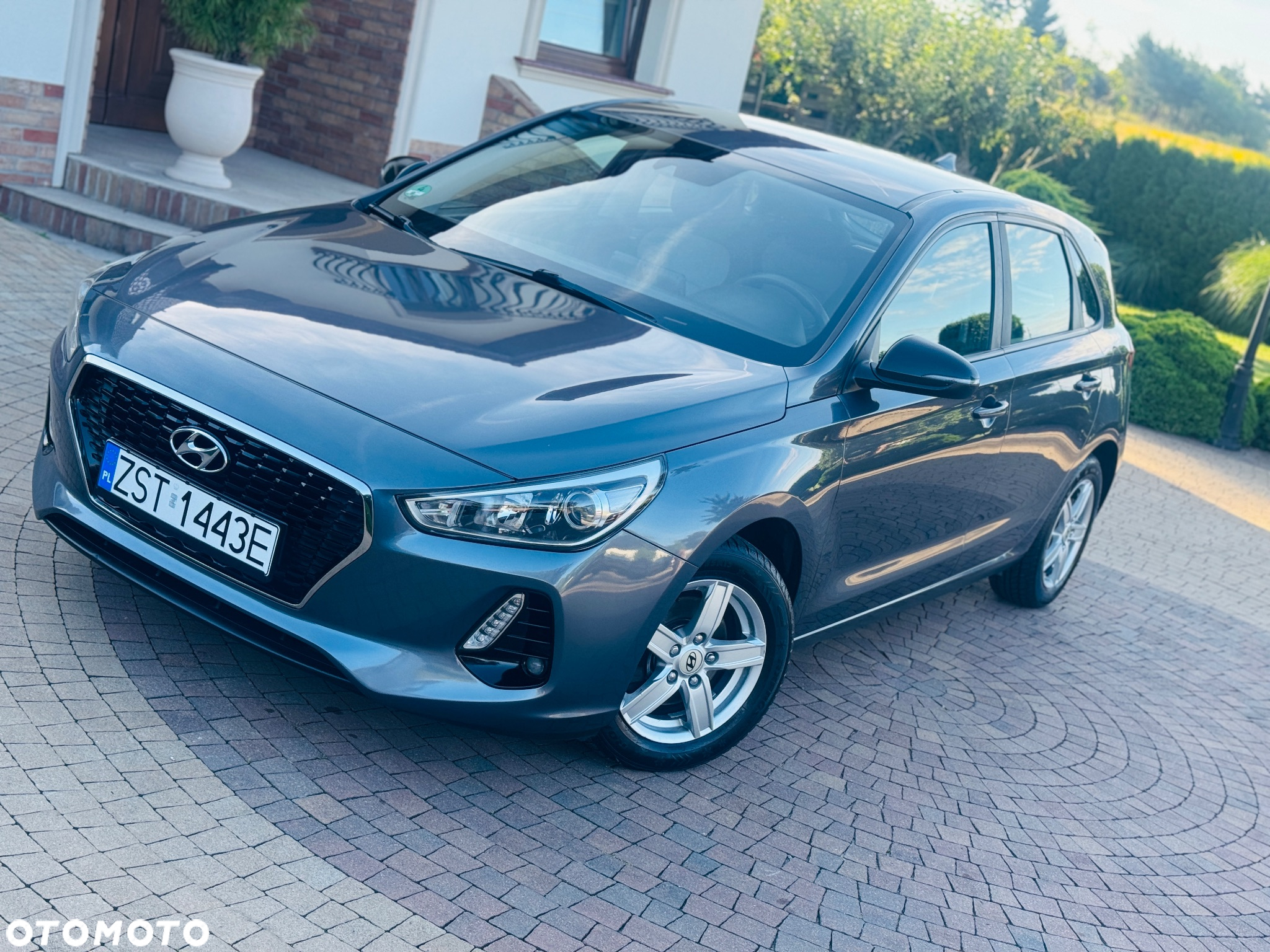 Hyundai i30 1.4 Premiere Comfort - 21