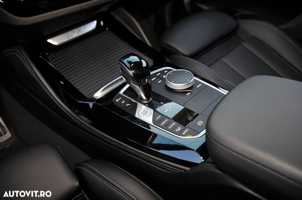 BMW X4 2023 — imagine 27