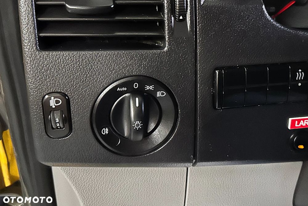 Volkswagen Crafter AUTOBUS - 20