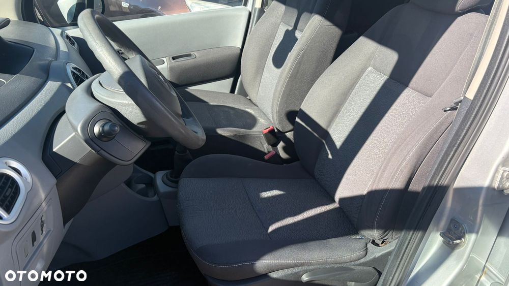 Renault Modus 1.5 dCi FAP Night and Day - 13