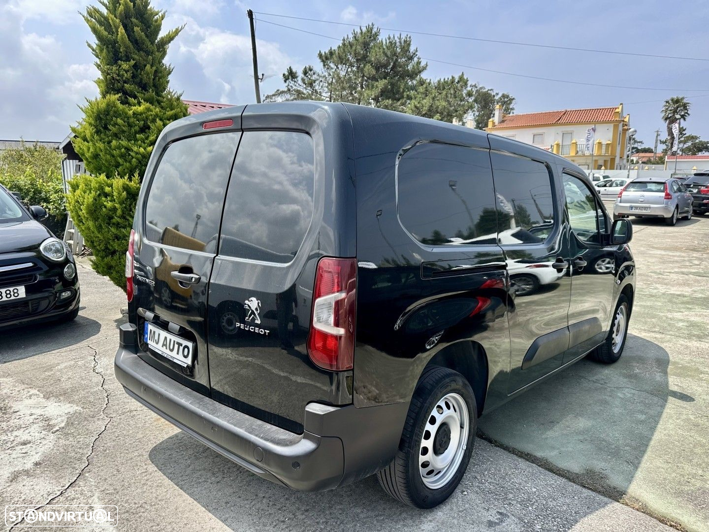 Peugeot Partner 1.5 BlueHDi Pemium Longa - 3
