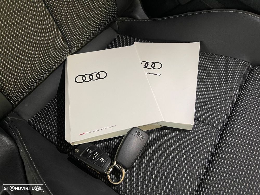 Audi Q3 45 TFSIe S tronic S line - 36