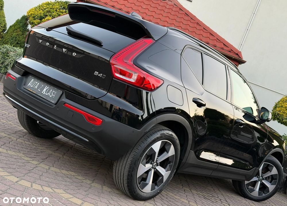 Volvo XC 40 B4 B AWD DKG Plus Dark - 6