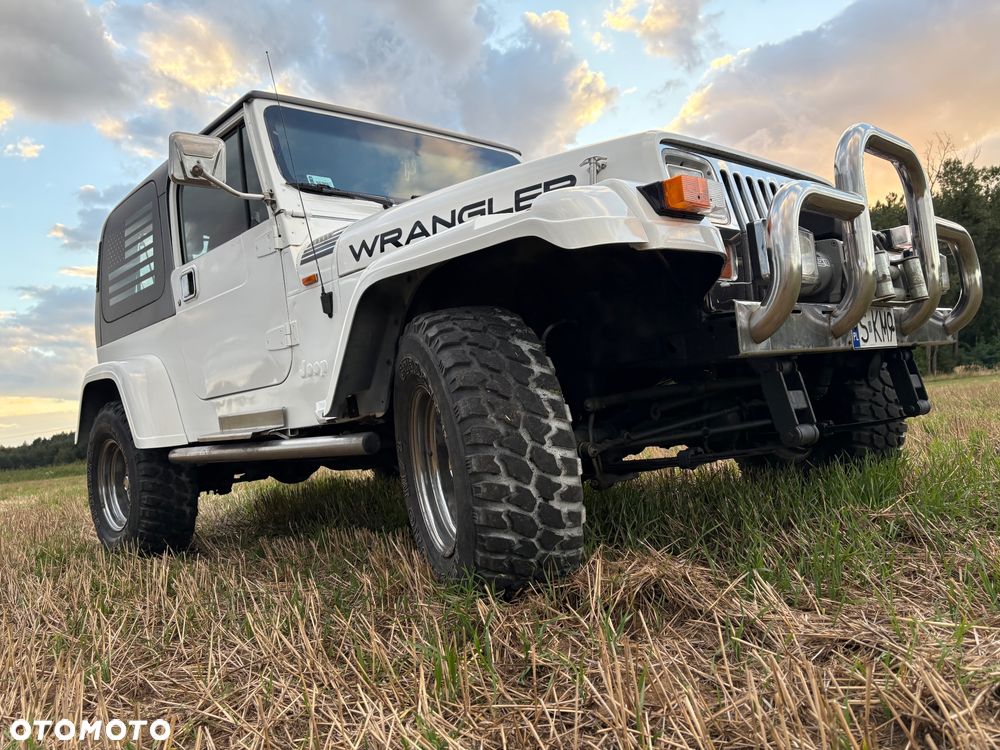 Jeep Wrangler 2.5L - 36