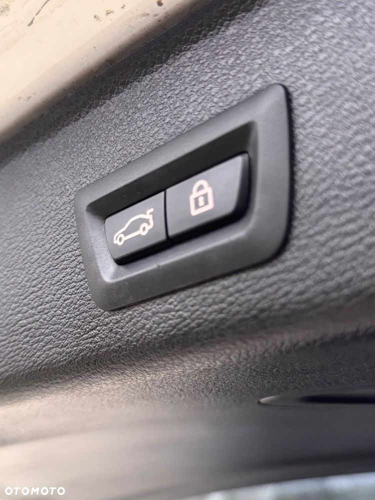 BMW X3 xDrive28i Sport-Aut Advantage - 12