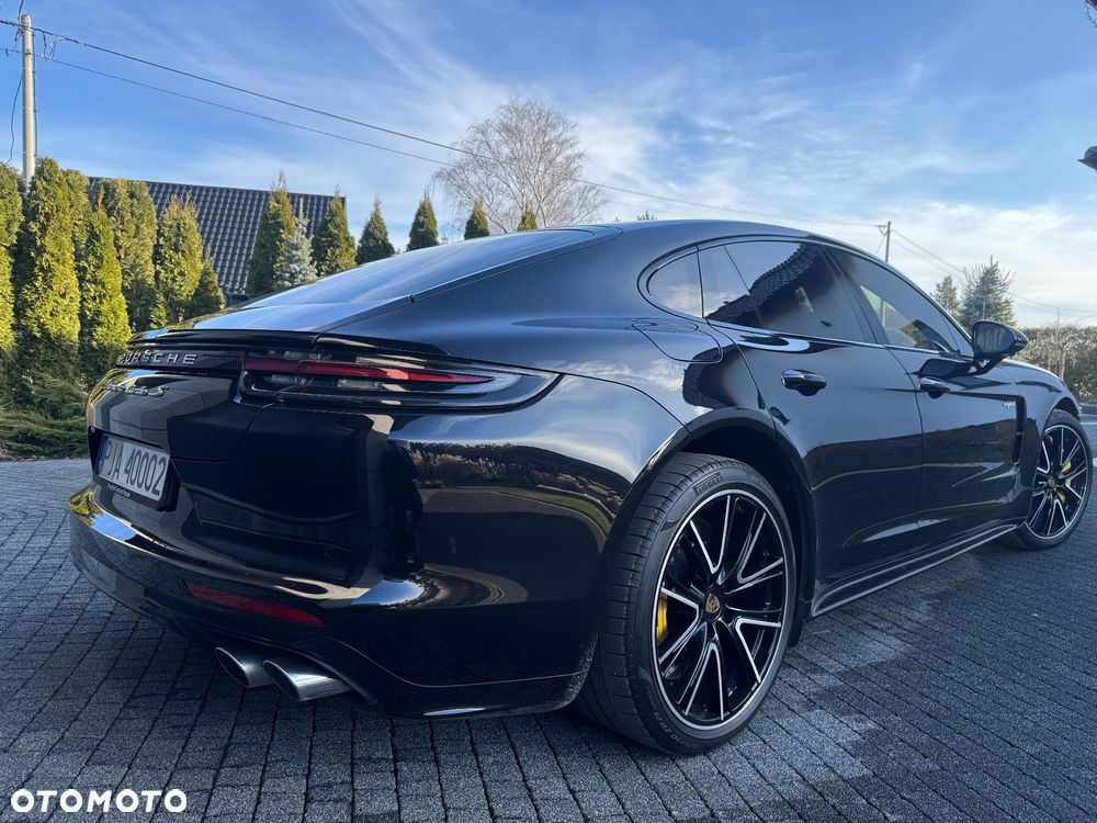 Porsche Panamera Turbo S E-Hybrid - 12