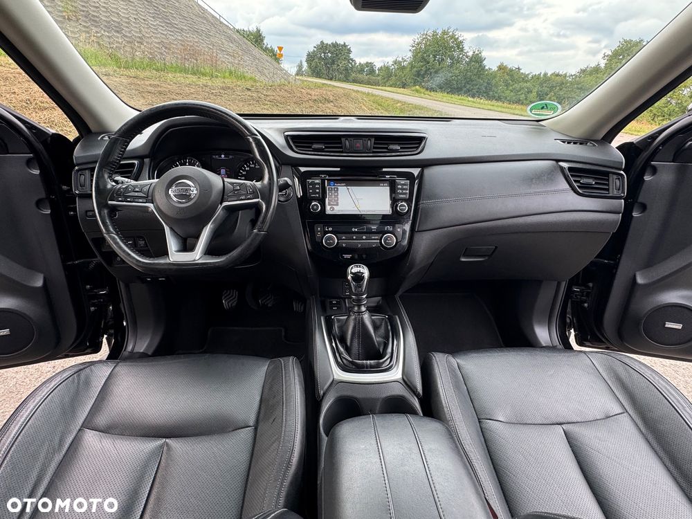 Nissan X-Trail 1.6 DIG-T Tekna - 33