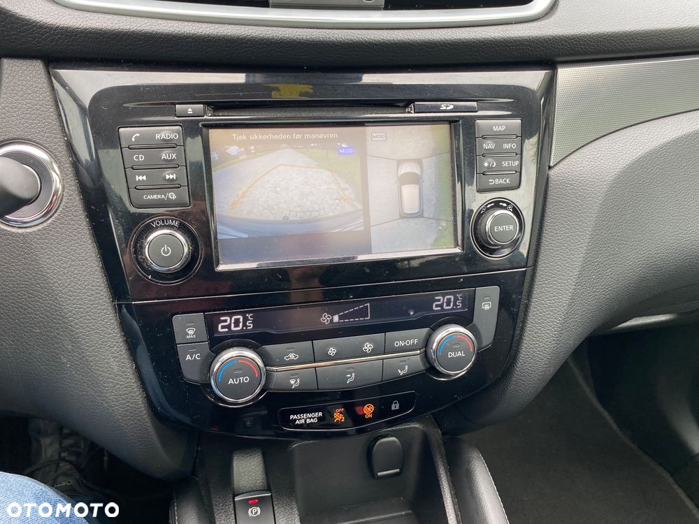 Nissan Qashqai 1.2 DIG-T Tekna EU6 - 19
