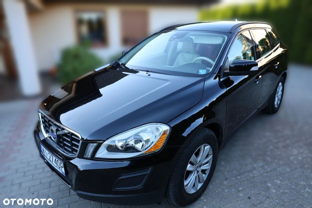 Volvo XC 60 - 25