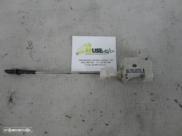Fecho Do Tampão Combustivel Volkswagen Golf V (1K1) - 1