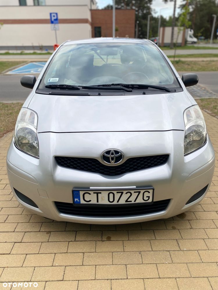 Toyota Yaris 1.0 VVT-i - 2