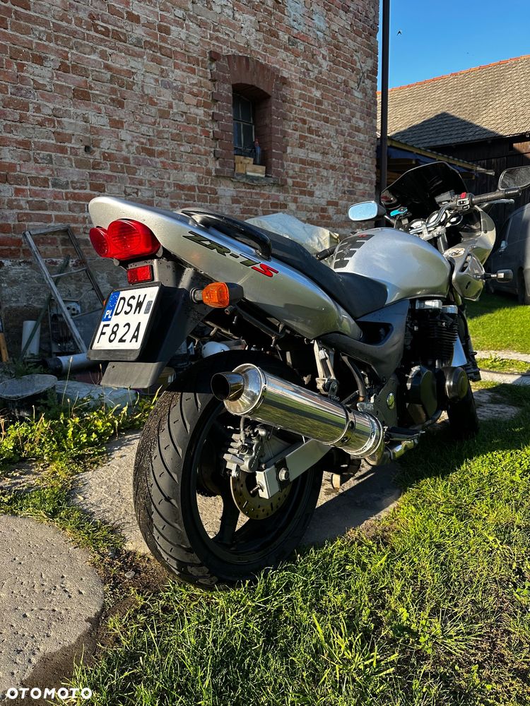Kawasaki ZR - 3