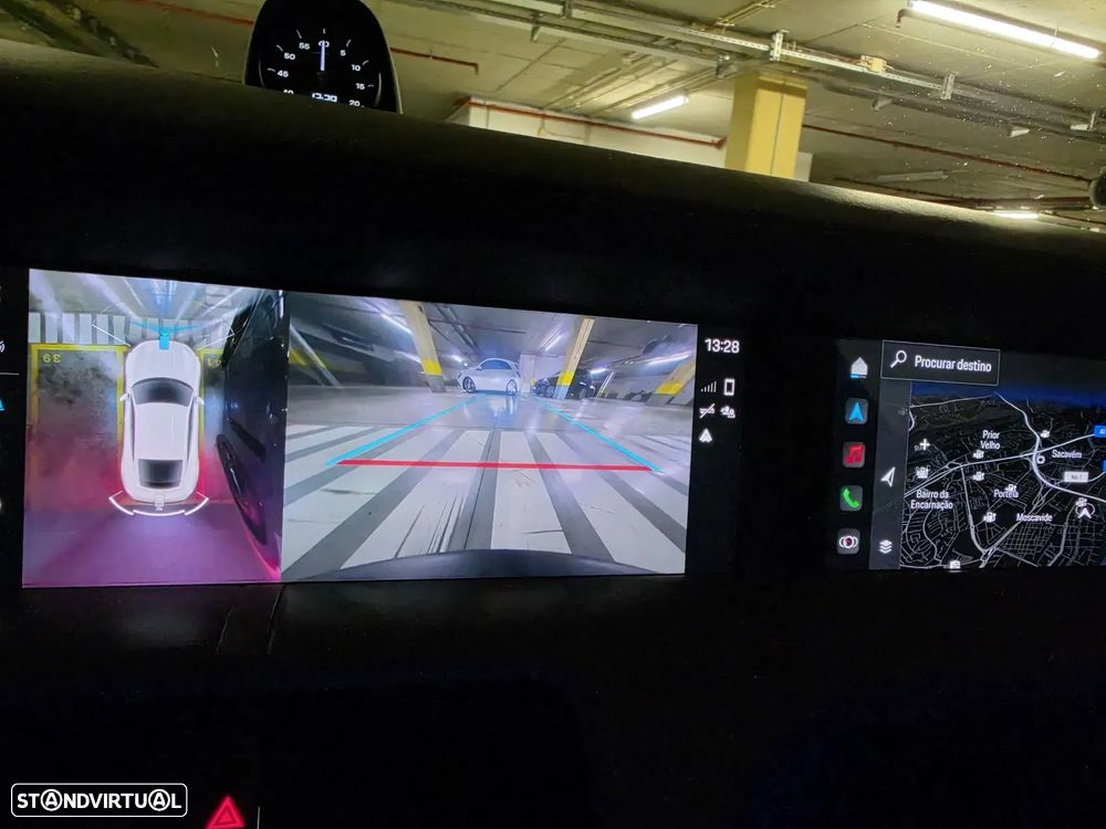 Porsche Taycan 4S - 11