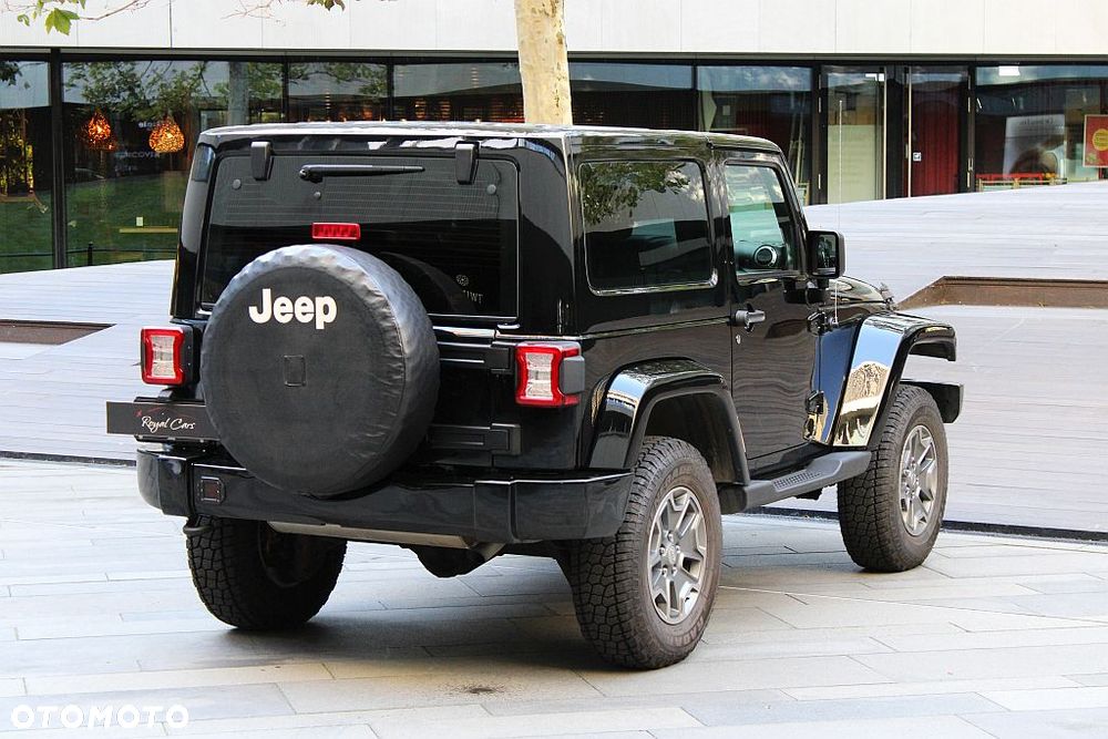 Jeep Wrangler - 4
