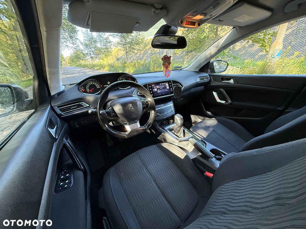 Peugeot 308 1.6 BlueHDi Active S&S - 16