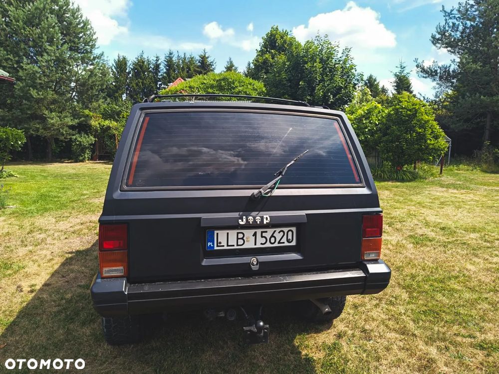 Jeep Cherokee 4.0 Limited - 14