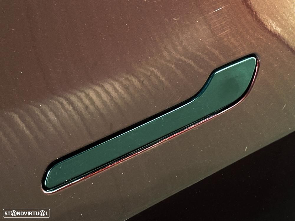 Tesla Model Y Performance Dual Motor AWD — fotografia 18