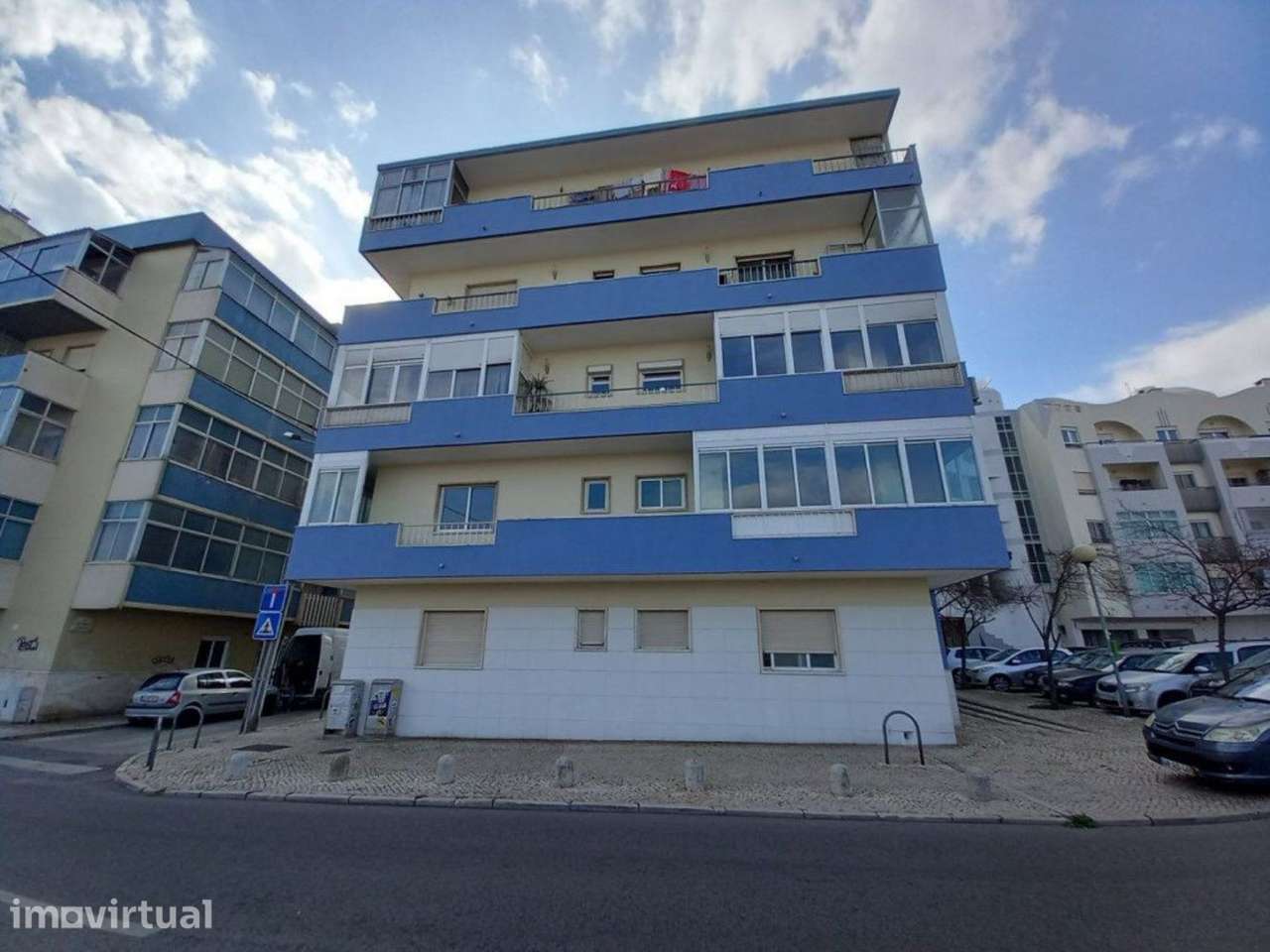 Apartamento T4 no Laranjeiro - Grande imagem: 2/39