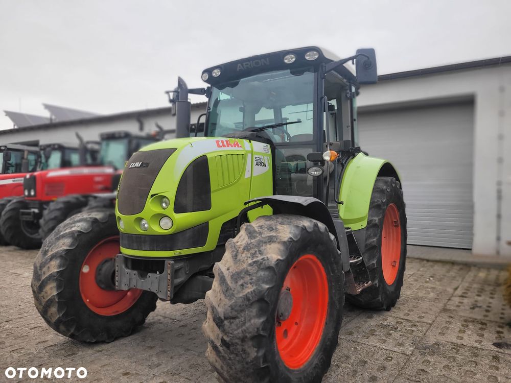 Claas Arion 520 - 1