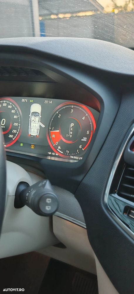 Volvo XC 90 D5 AWD Geartronic Inscription - 12